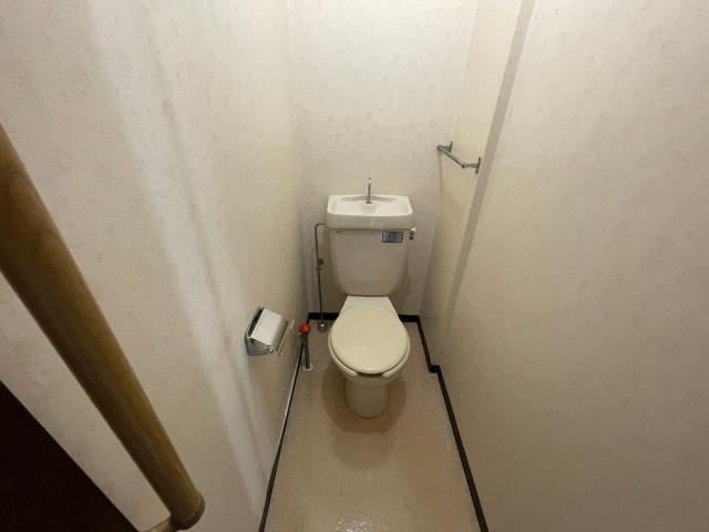 北斗市七重浜アパート トイレ