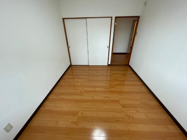 函館市五稜郭町アパート 部屋画像