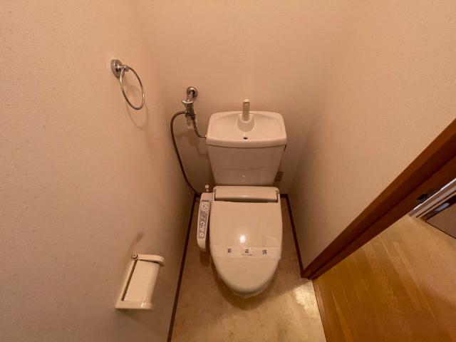 函館市桔梗アパート トイレ