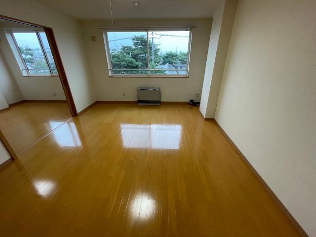 函館市桔梗アパート リビング
