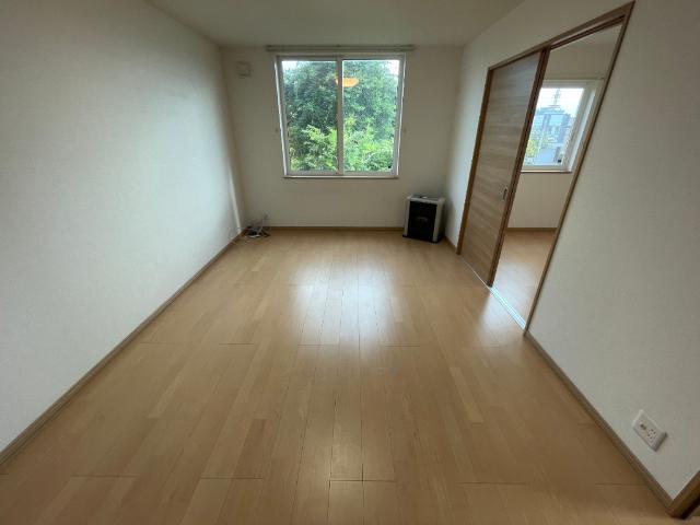 函館市堀川町アパート リビング