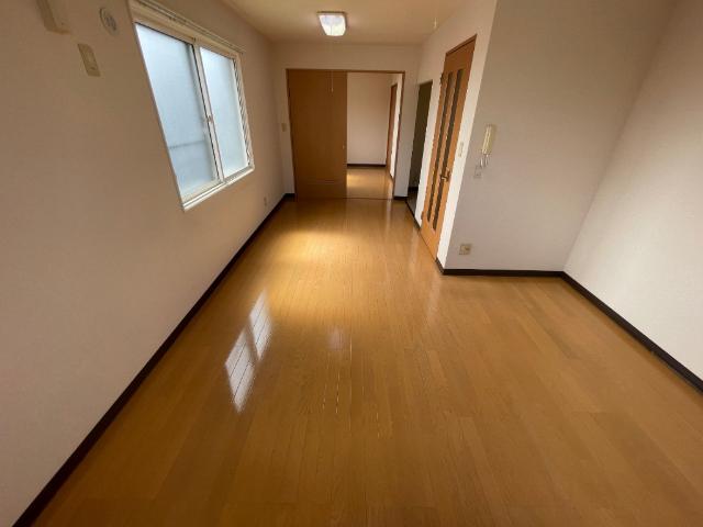 函館市湯川町マンション リビング
