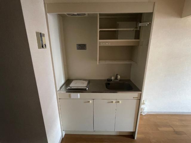 函館市杉並町アパート キッチン