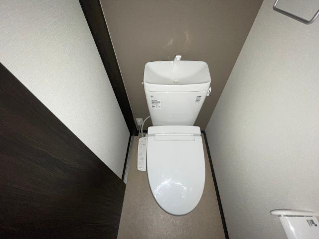 函館市柳町アパート トイレ