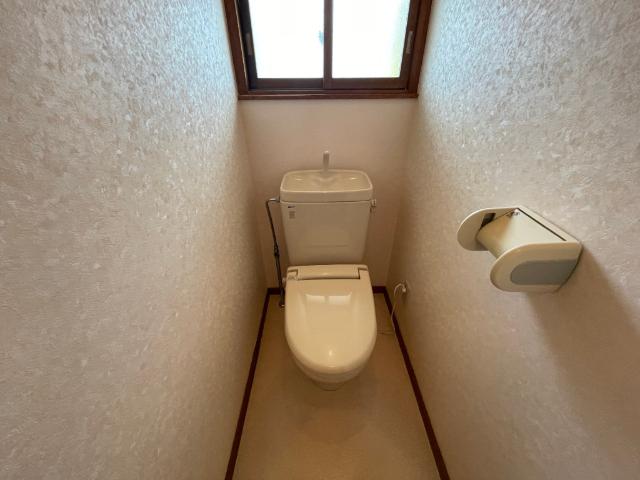 函館市富岡町アパート トイレ