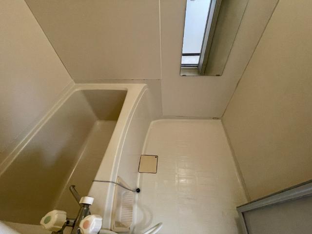 函館市日吉町アパート バス／シャワー