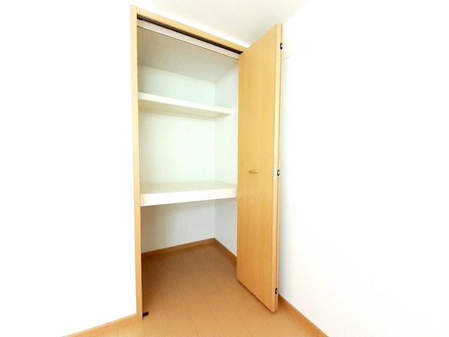 メゾンＫＴ５号館（103） 収納