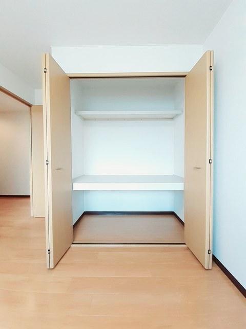 エルレーヴ大川（202） 収納