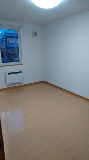 リビングタウン山の手　Ｅ（202） 部屋画像