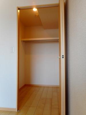 ウインレジデンス（504） 収納
