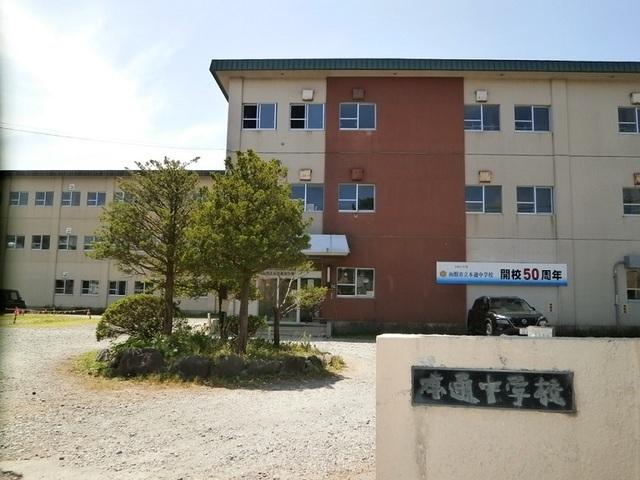 函館市立本通中学校：800m