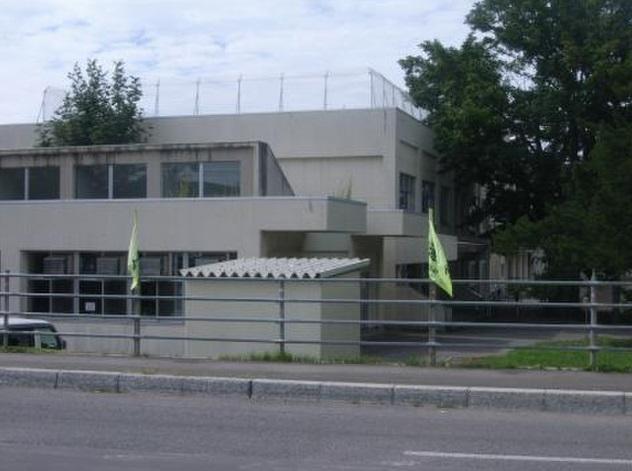 函館市立桔梗小学校：653m