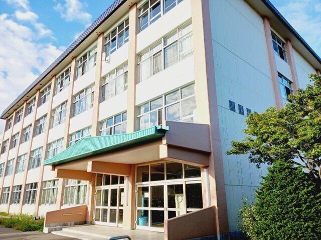 函館市立北美原小学校：800m