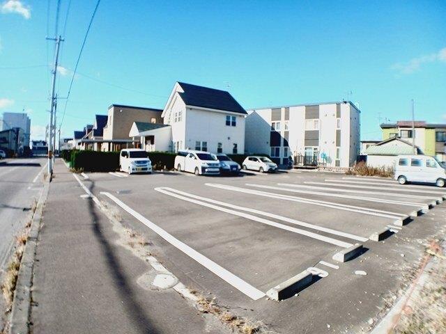 ウインレジデンス（504） 駐車場