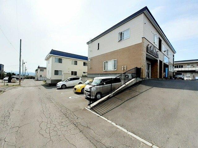 エルレーヴ大川（202） 駐車場