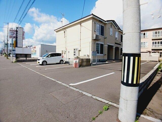 ソレイユ　Ⅲ（101） 駐車場