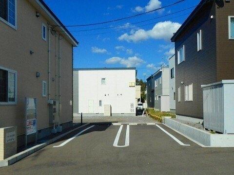 ベル・カルム桔梗（101） 駐車場