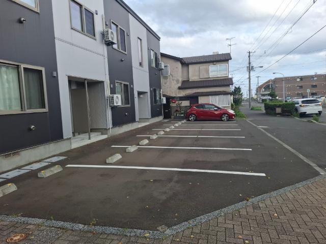 Maison de クレールⅠ【メゾンドクレール】（103） 駐車場