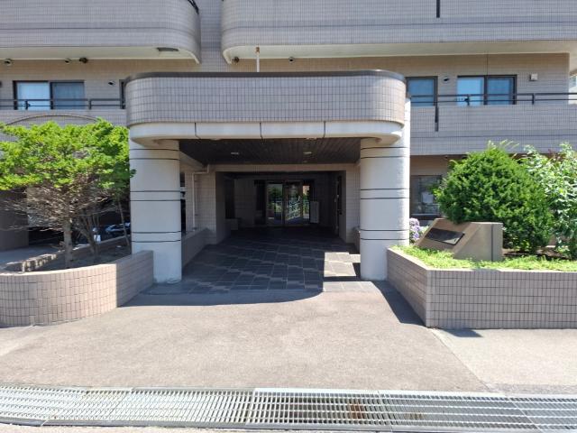 タオコート湯川（1002） エントランス