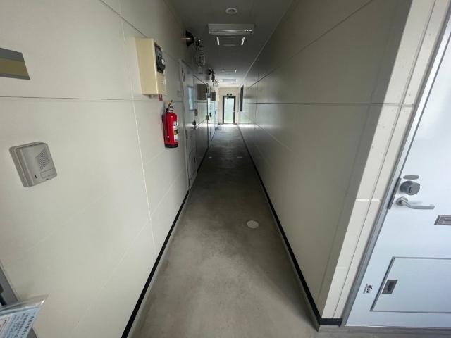 函館市湯川町アパート エントランス