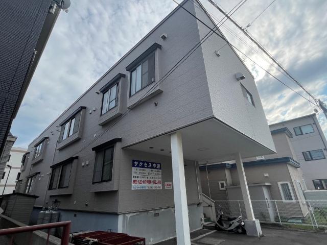 函館市中道アパート 外観