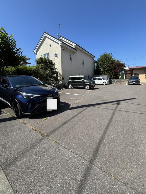 ピュアライフ人見（104） 駐車場