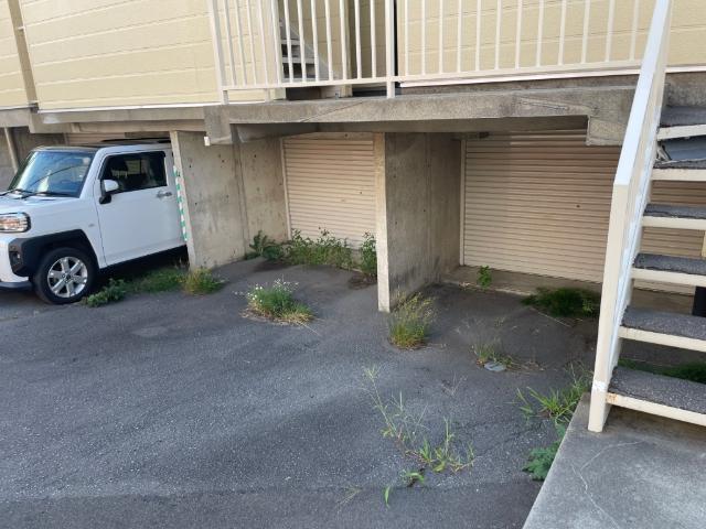 ファミールアプリコット（2A） 駐車場