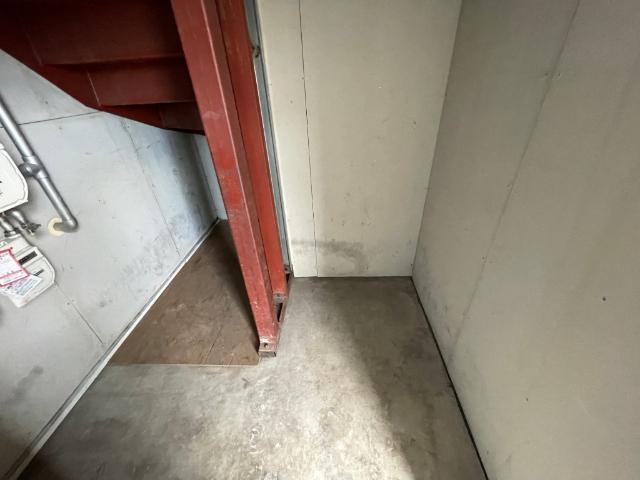 函館市五稜郭町アパート エントランス