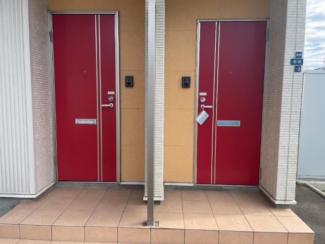 函館市堀川町アパート エントランス