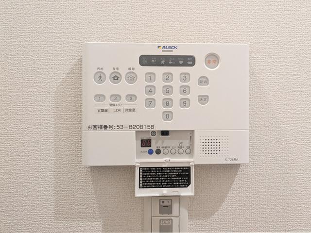 ノーブルラフィネ万平町　A（101） 部屋画像