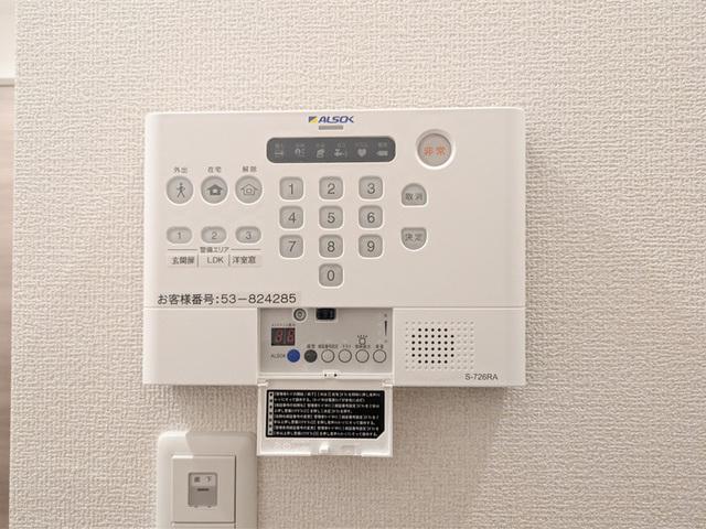 ノーブルラフィネ万平町　A（105） 部屋画像