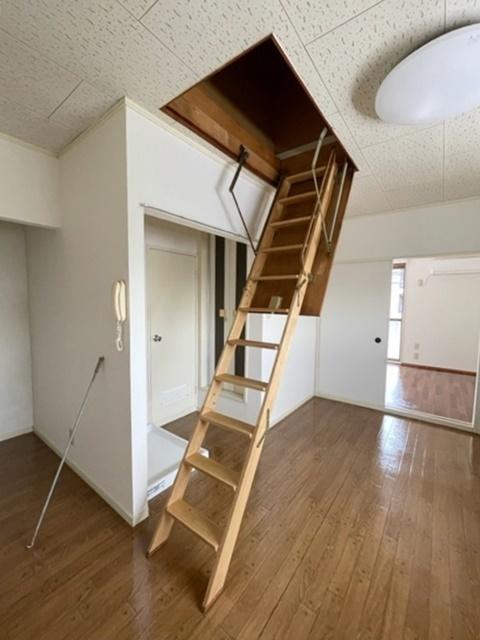 リッキーハイツ（202） その他