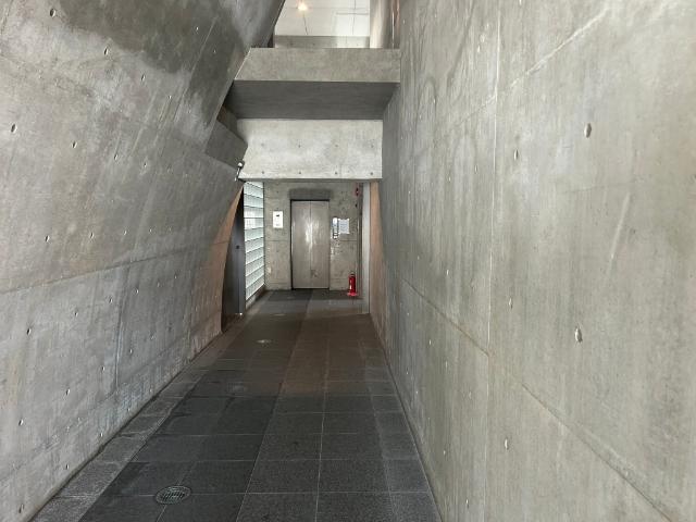 大阪市西区北堀江マンション エントランス
