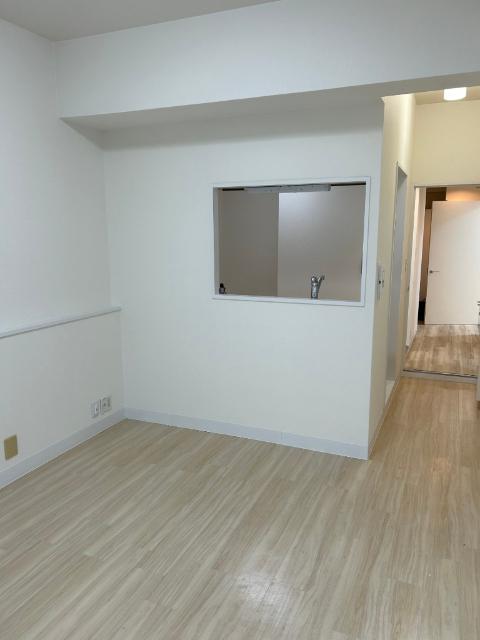 大阪市西区南堀江マンション リビング