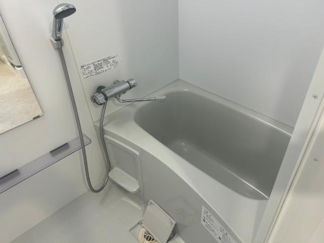 大阪市西区立売堀マンション バス／シャワー