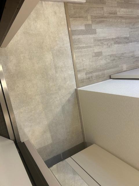 大阪市西区立売堀マンション 玄関