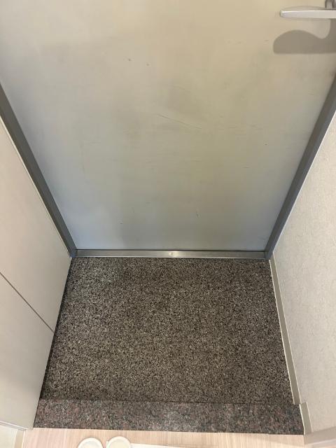 大阪市西区立売堀マンション 玄関