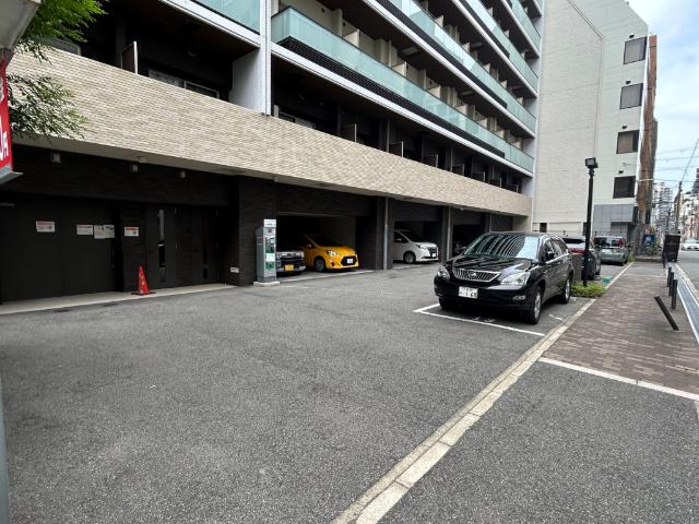 大阪市中央区淡路町マンション 駐車場