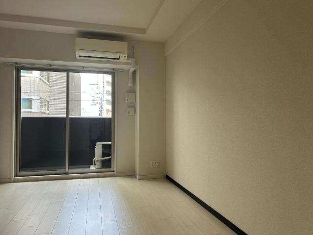 大阪市中央区淡路町マンション リビング