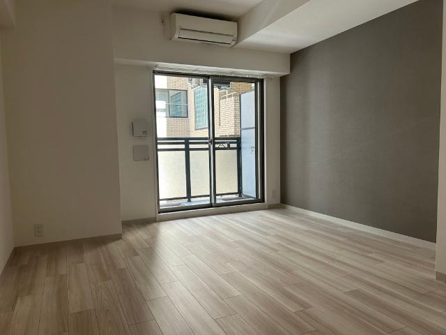 大阪市中央区東高麗橋マンション リビング