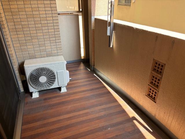 大阪市中央区瓦屋町マンション バルコニー