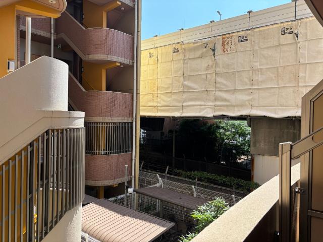 大阪市中央区瓦屋町マンション 玄関