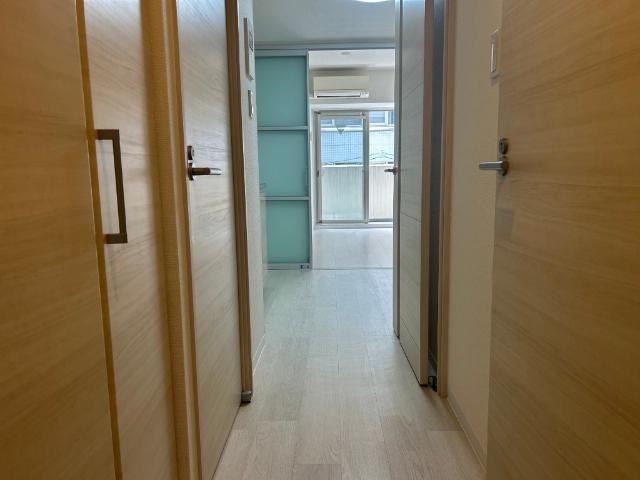 大阪市中央区久太郎町マンション 玄関