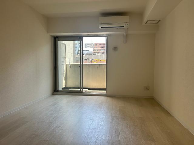 大阪市中央区久太郎町マンション リビング