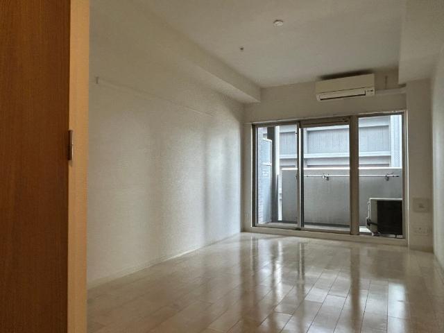 大阪市中央区南本町マンション リビング