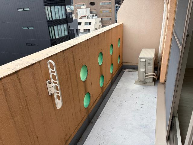 大阪市中央区博労町マンション バルコニー
