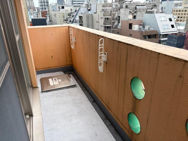 大阪市中央区博労町マンション バルコニー