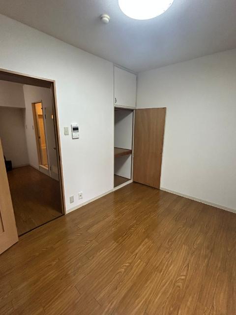 大阪市中央区高津マンション 室内