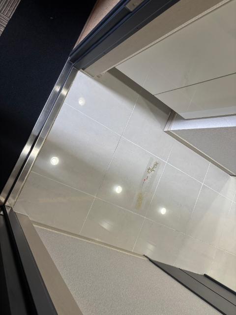 大阪市中央区材木町マンション 玄関
