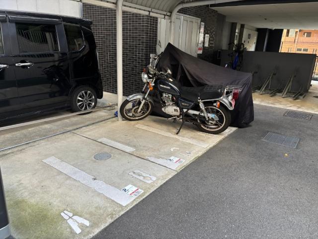 大阪市中央区松屋町マンション 駐車場